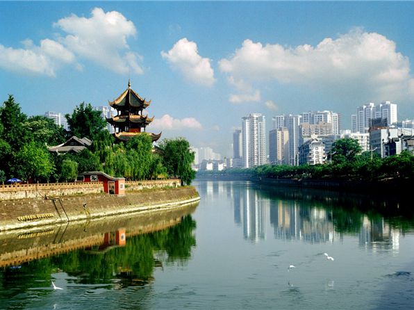 Chengdu hosts world travel trade show